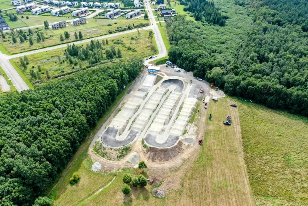 Uuesalu BMX-rada linnulennult